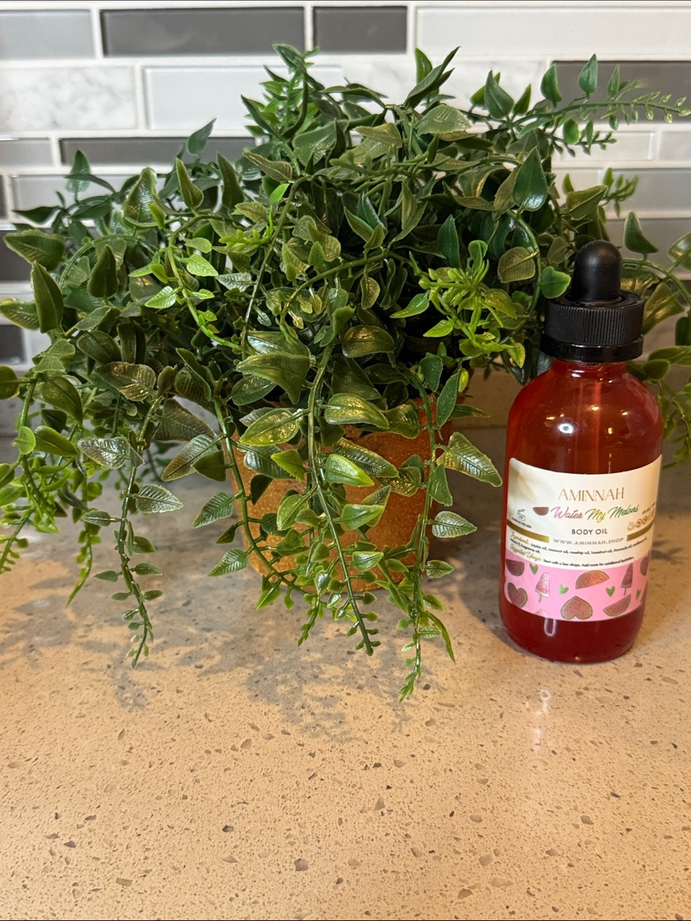 AMINNAH - Water My Melons Body Oil